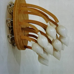 gips mdf metaal 
40x40c43 cm